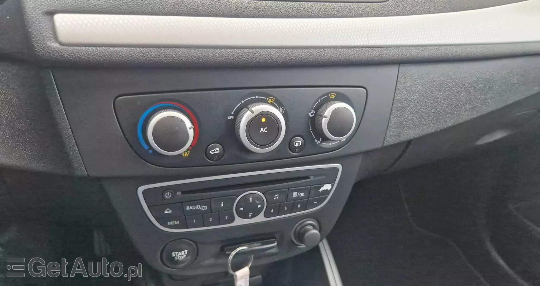 RENAULT Megane 1.6 16V 110 Dynamique