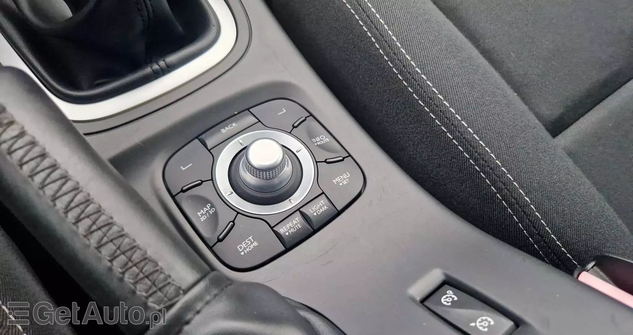 RENAULT Megane 1.6 16V 110 Dynamique