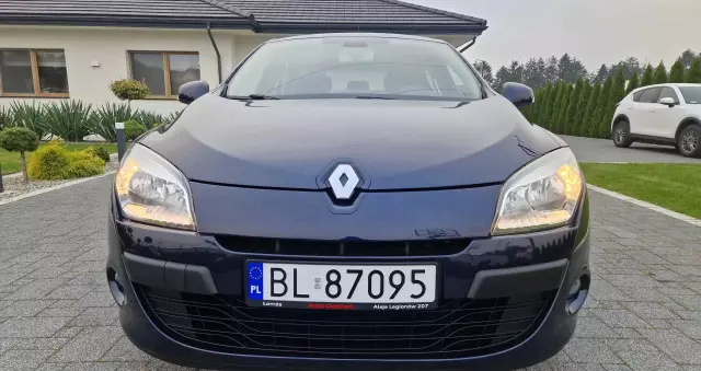 RENAULT Megane 1.6 16V 110 Dynamique