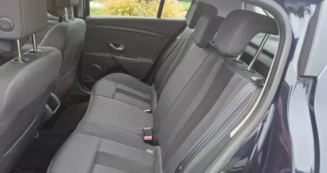 RENAULT Megane 1.6 16V 110 Dynamique