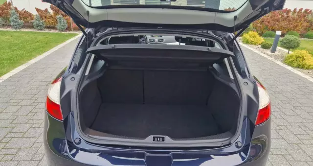 RENAULT Megane 1.6 16V 110 Dynamique