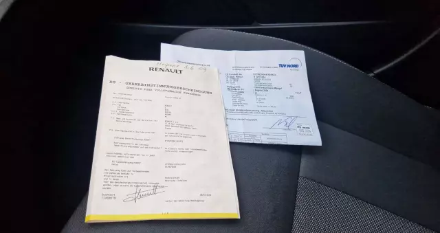 RENAULT Megane 1.6 16V 110 Dynamique