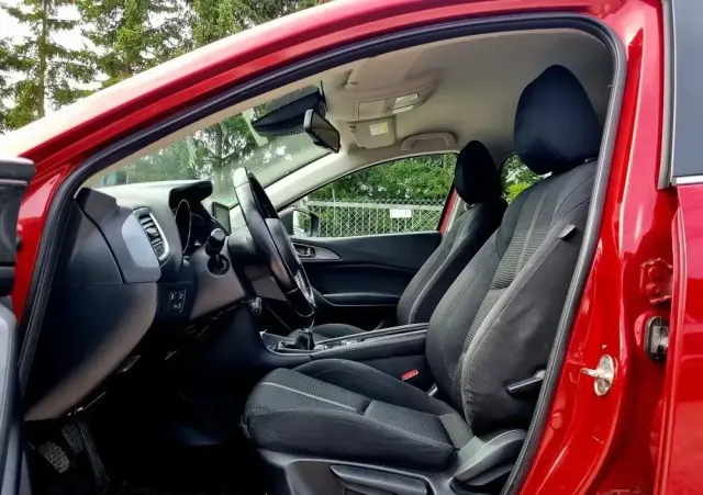 MAZDA 3 2.0 Skypassion