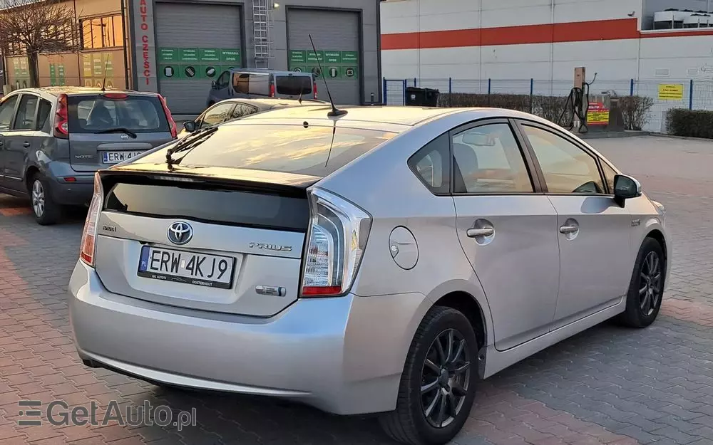 TOYOTA Prius Plug-in (Hybrid) TEC-Edition