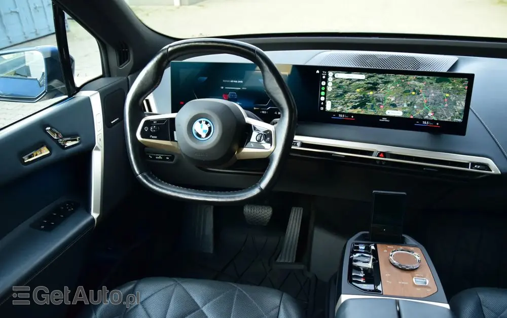 BMW IX XDrive40 76.6kWh Signature