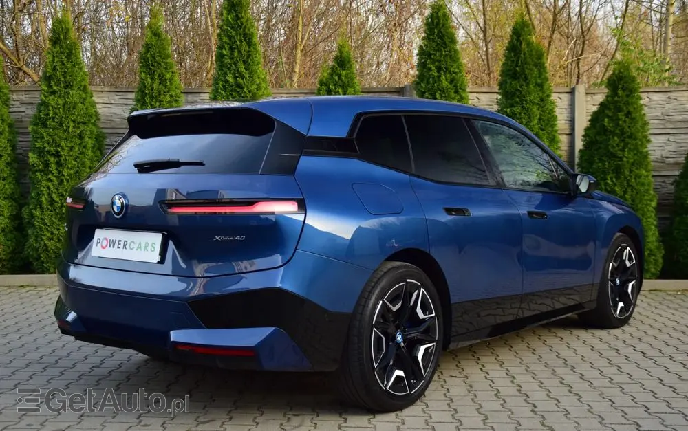 BMW IX XDrive40 76.6kWh Signature