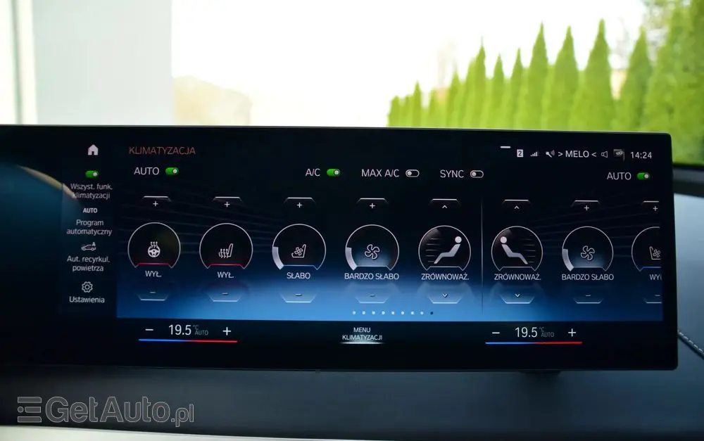 BMW IX XDrive40 76.6kWh Signature