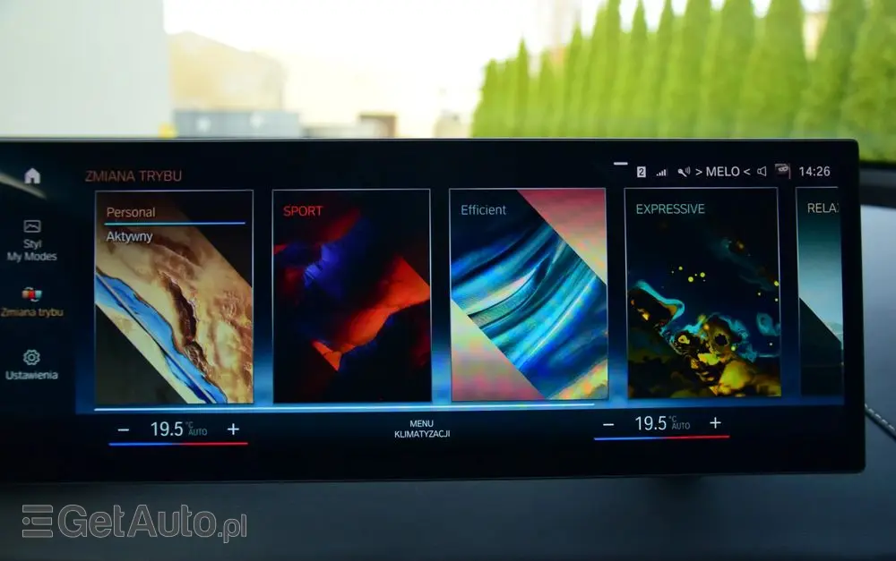 BMW IX XDrive40 76.6kWh Signature