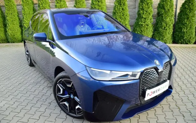 BMW IX XDrive40 76.6kWh Signature