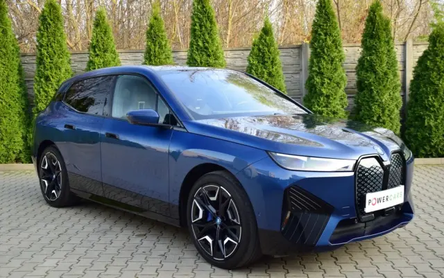 BMW IX XDrive40 76.6kWh Signature