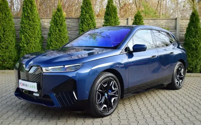 BMW IX XDrive40 76.6kWh Signature