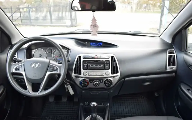 HYUNDAI I20 1.25 Comfort