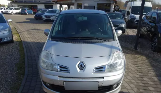 RENAULT Modus 