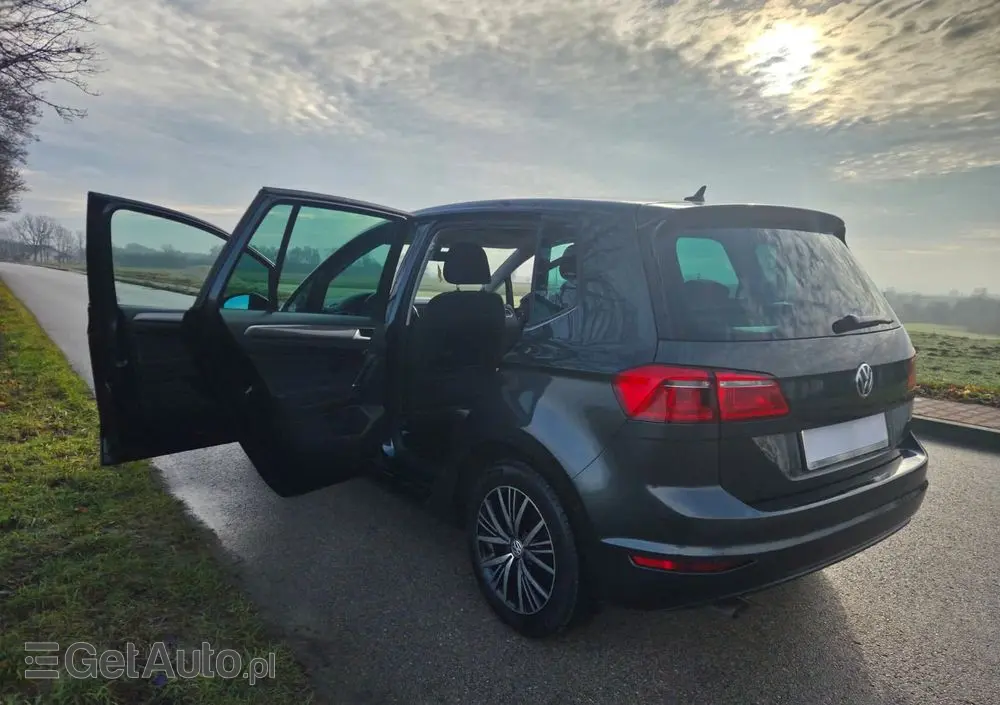 VOLKSWAGEN Golf Sportsvan 1.6 TDI BlueMotion Technology Allstar