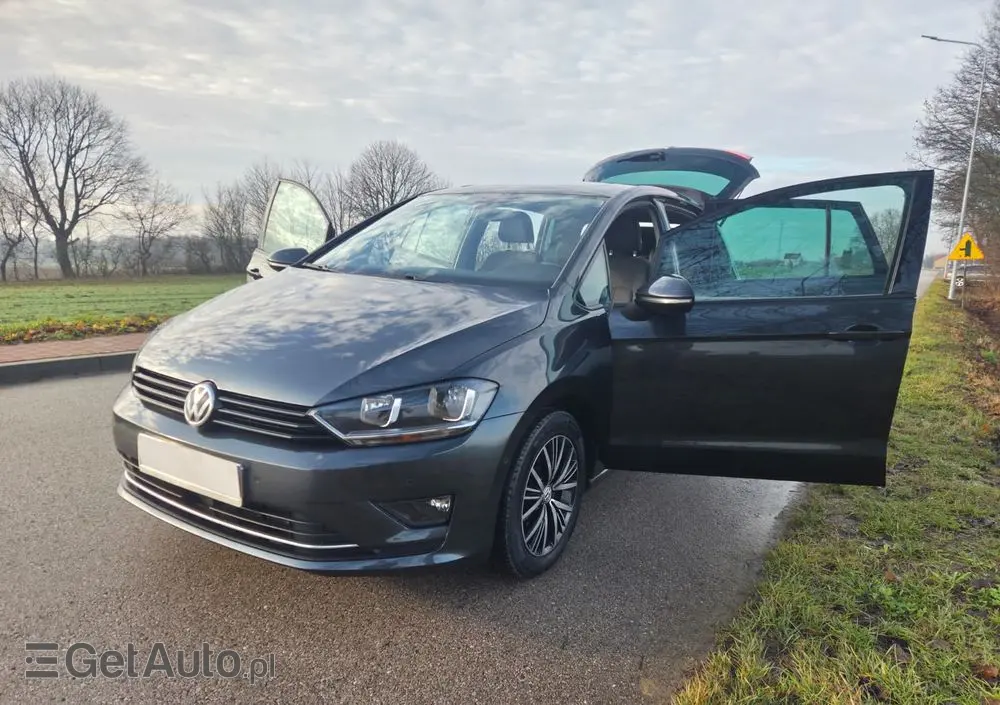 VOLKSWAGEN Golf Sportsvan 1.6 TDI BlueMotion Technology Allstar
