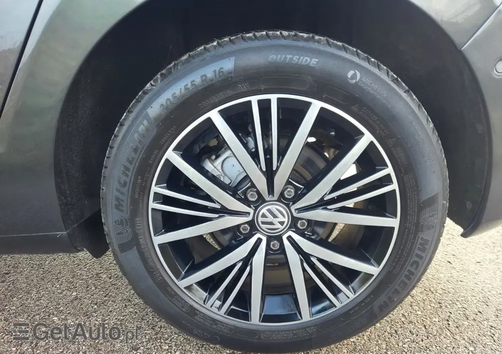 VOLKSWAGEN Golf Sportsvan 1.6 TDI BlueMotion Technology Allstar