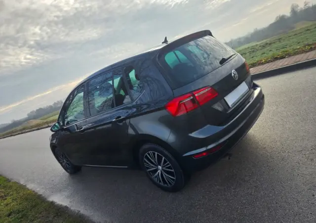 VOLKSWAGEN Golf Sportsvan 1.6 TDI BlueMotion Technology Allstar