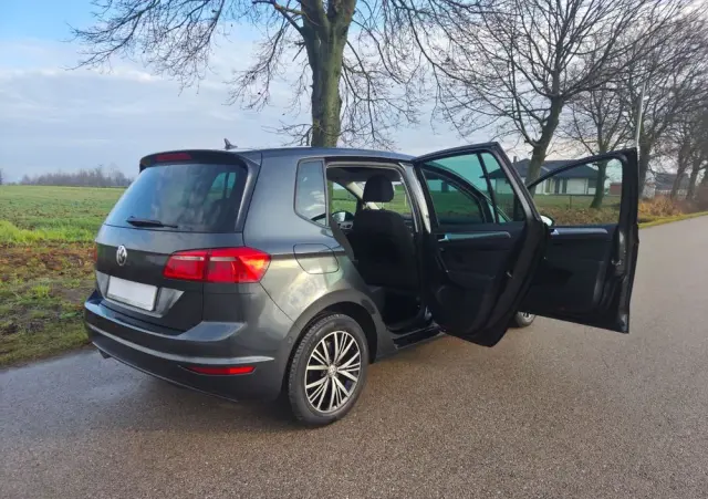 VOLKSWAGEN Golf Sportsvan 1.6 TDI BlueMotion Technology Allstar