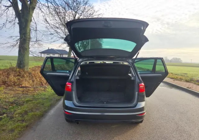 VOLKSWAGEN Golf Sportsvan 1.6 TDI BlueMotion Technology Allstar
