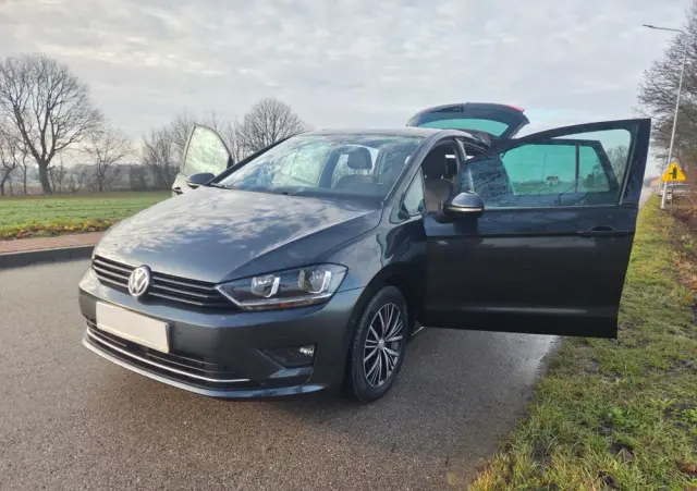 VOLKSWAGEN Golf Sportsvan 1.6 TDI BlueMotion Technology Allstar