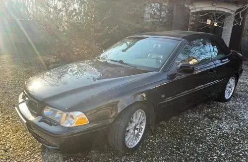 VOLVO C70 