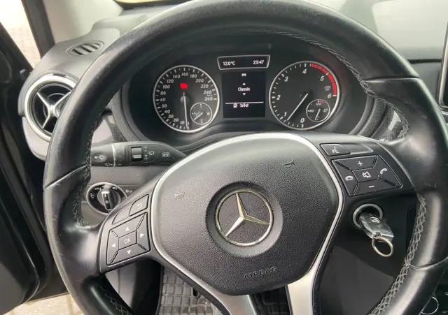 MERCEDES-BENZ Klasa B 180 CDI