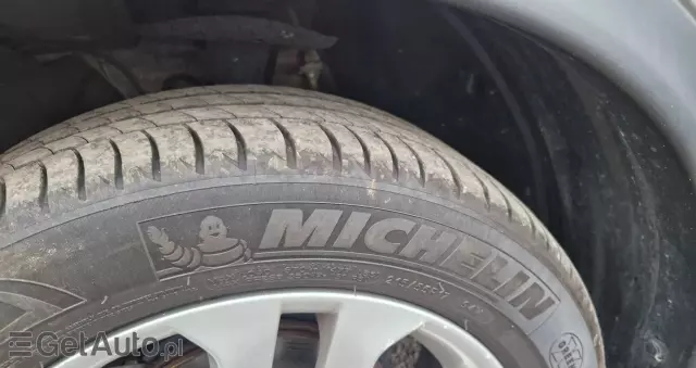 NISSAN Juke 1.6 Visia