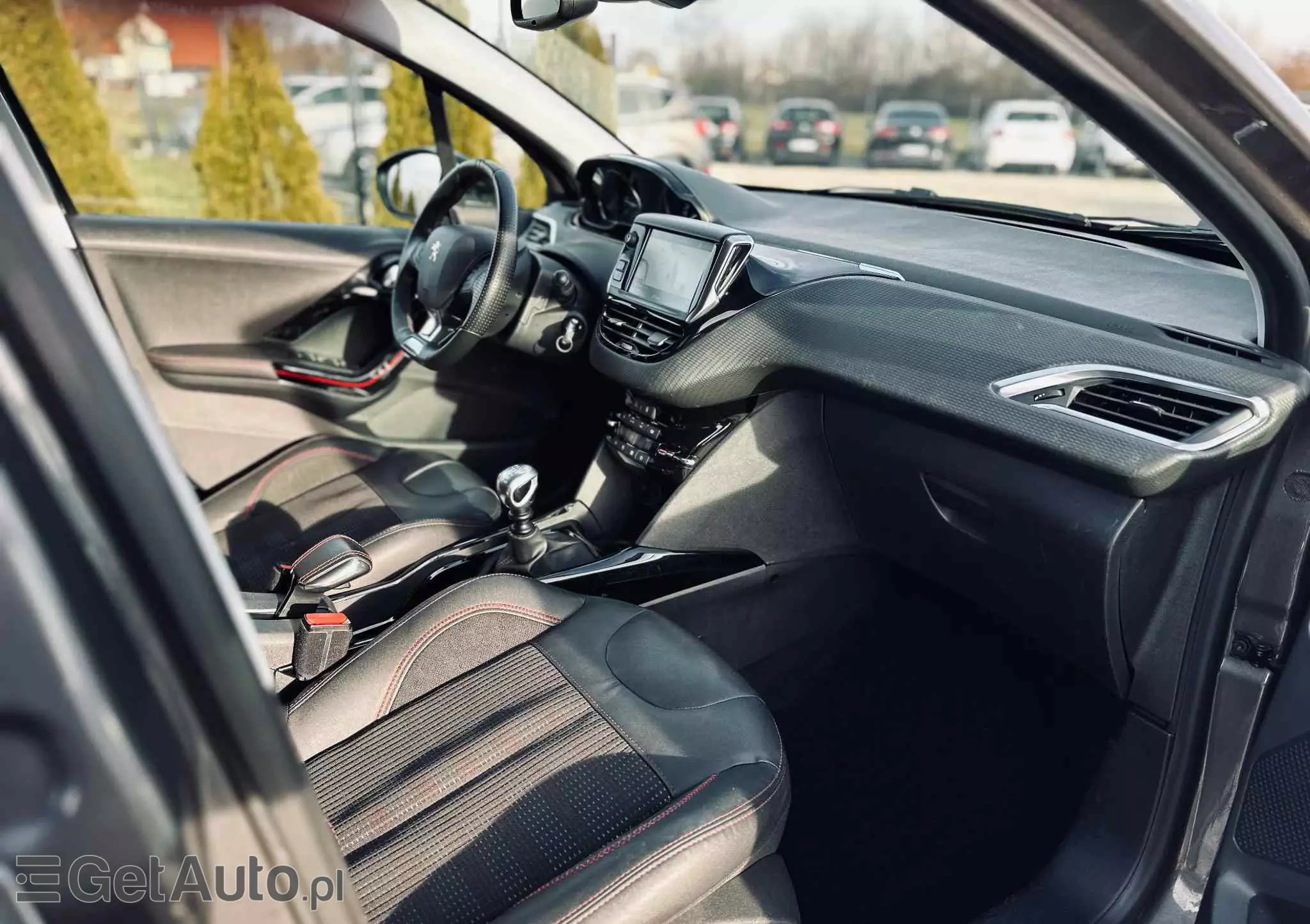 PEUGEOT 2008 BlueHDi FAP 120 STOP & START GT-Line Edition