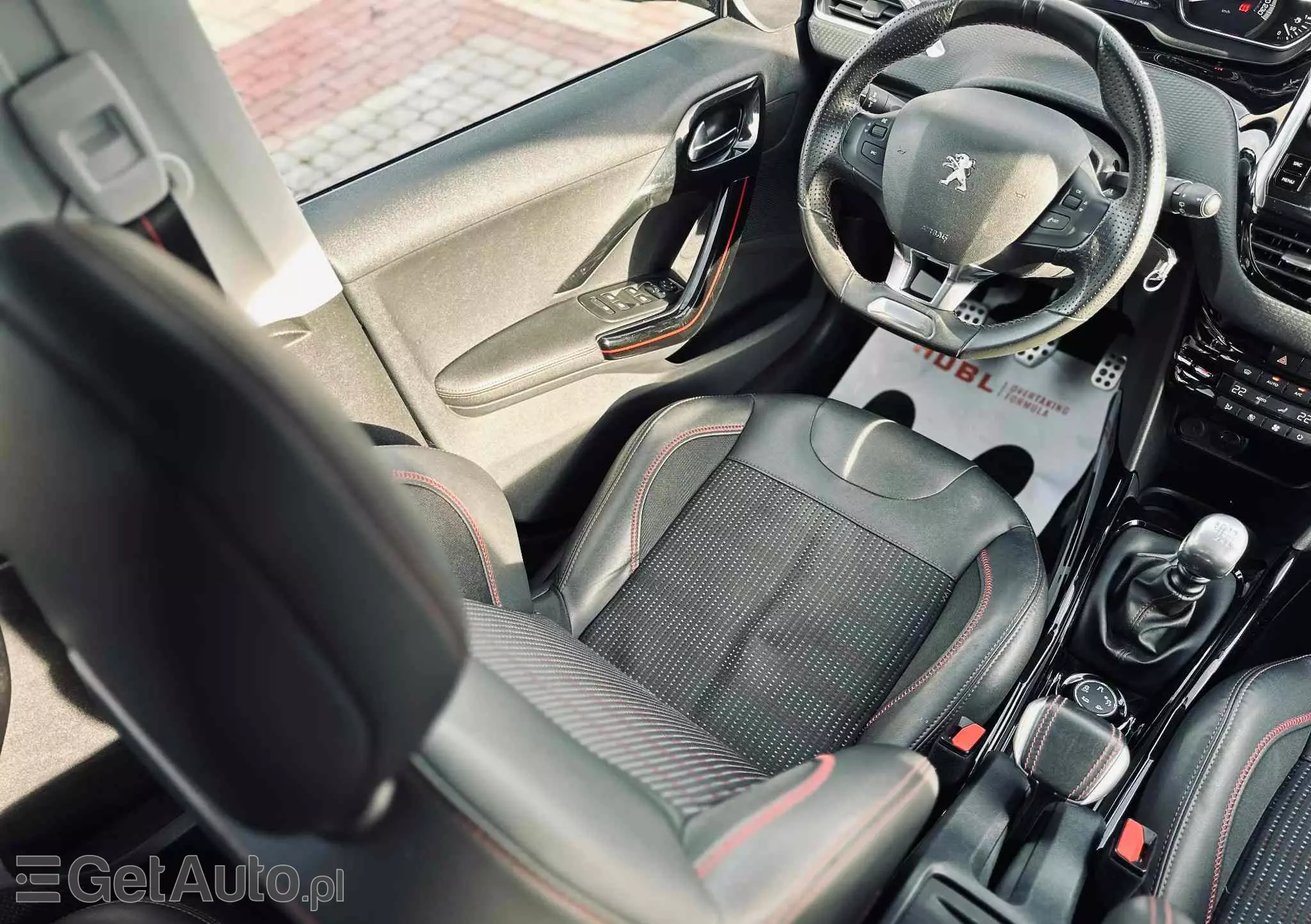 PEUGEOT 2008 BlueHDi FAP 120 STOP & START GT-Line Edition