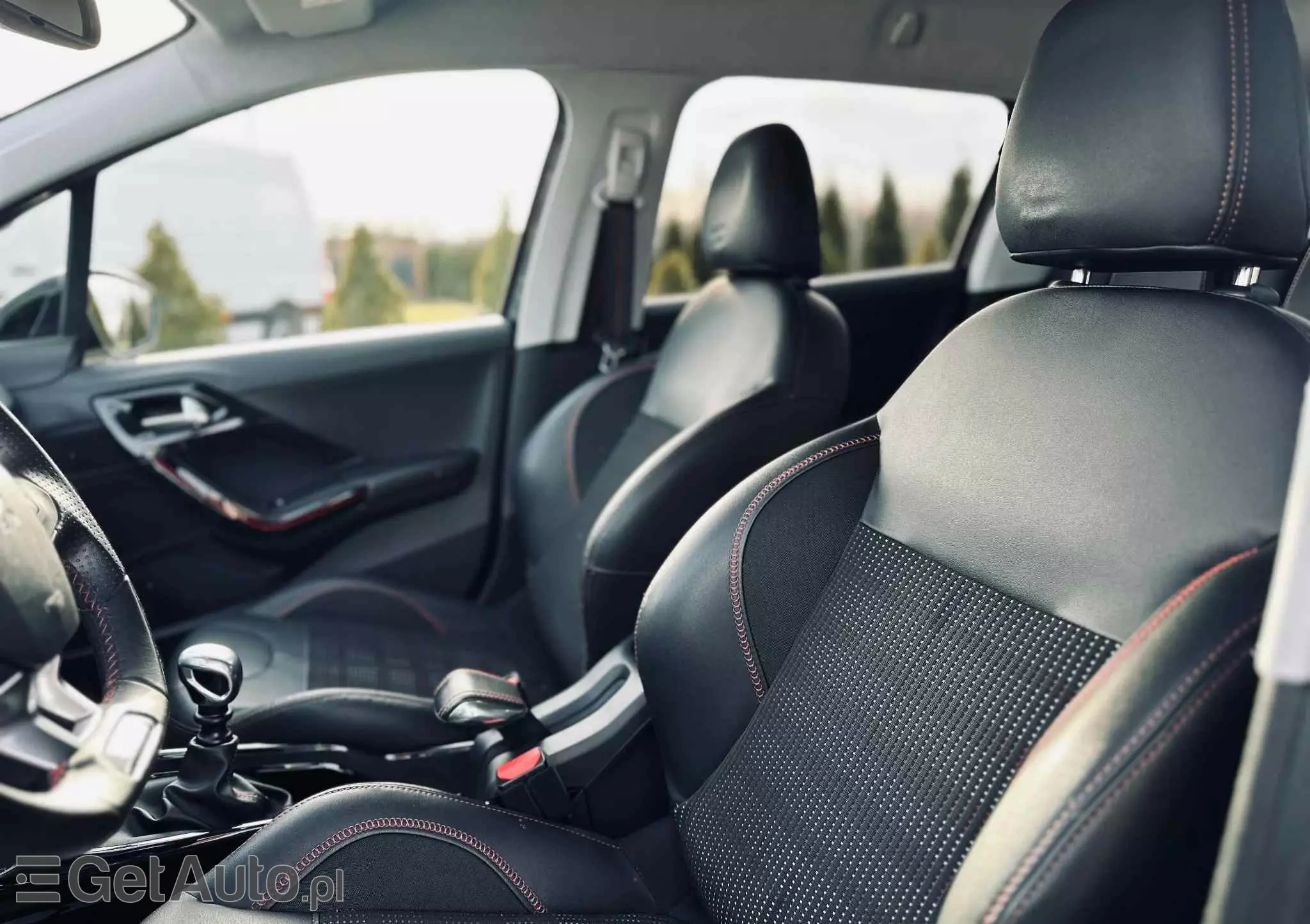 PEUGEOT 2008 BlueHDi FAP 120 STOP & START GT-Line Edition