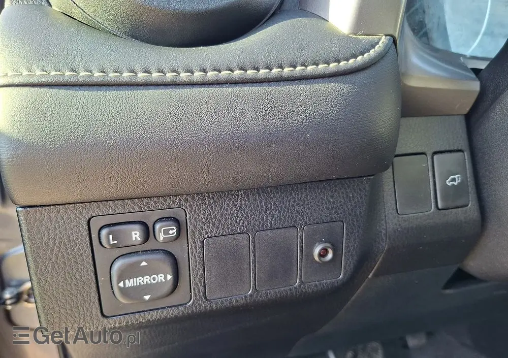 TOYOTA RAV4 2.5 4x4 Comfort