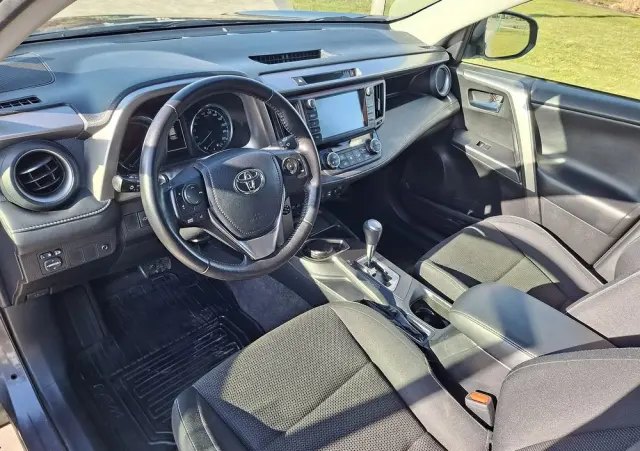 TOYOTA RAV4 2.5 4x4 Comfort