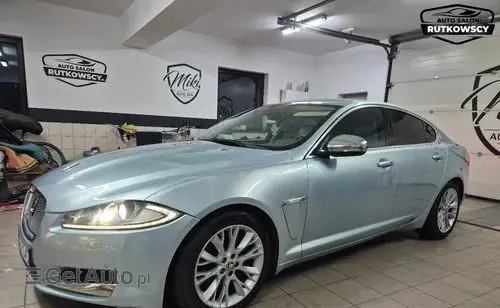 JAGUAR XF 