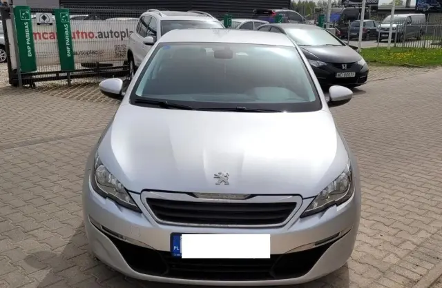 PEUGEOT 308 