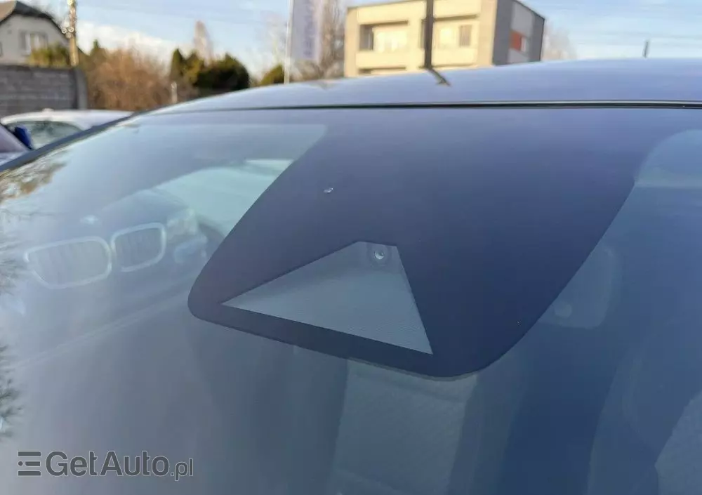 RENAULT Clio TCe 90 EQUILIBRE