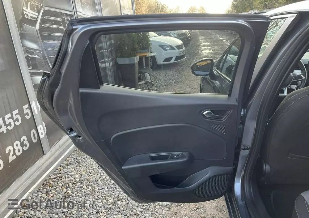 RENAULT Clio TCe 90 EQUILIBRE