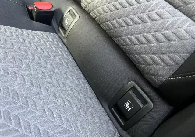 RENAULT Clio TCe 90 EQUILIBRE