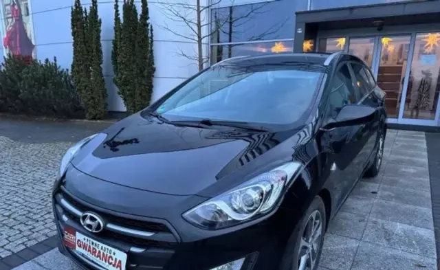 HYUNDAI I30 