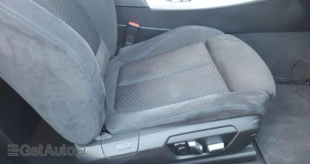 BMW Seria 2 225d M Sport