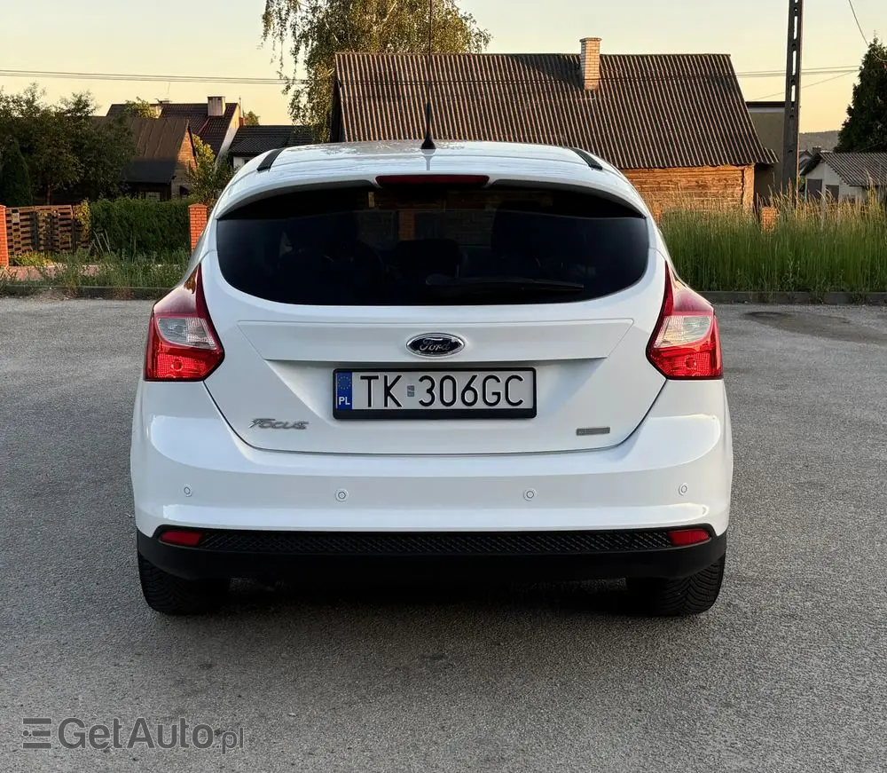 FORD Focus 1.0 EcoBoost Start-Stopp-System Ambiente