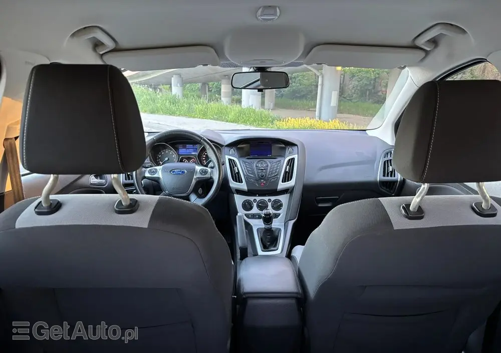 FORD Focus 1.0 EcoBoost Start-Stopp-System Ambiente