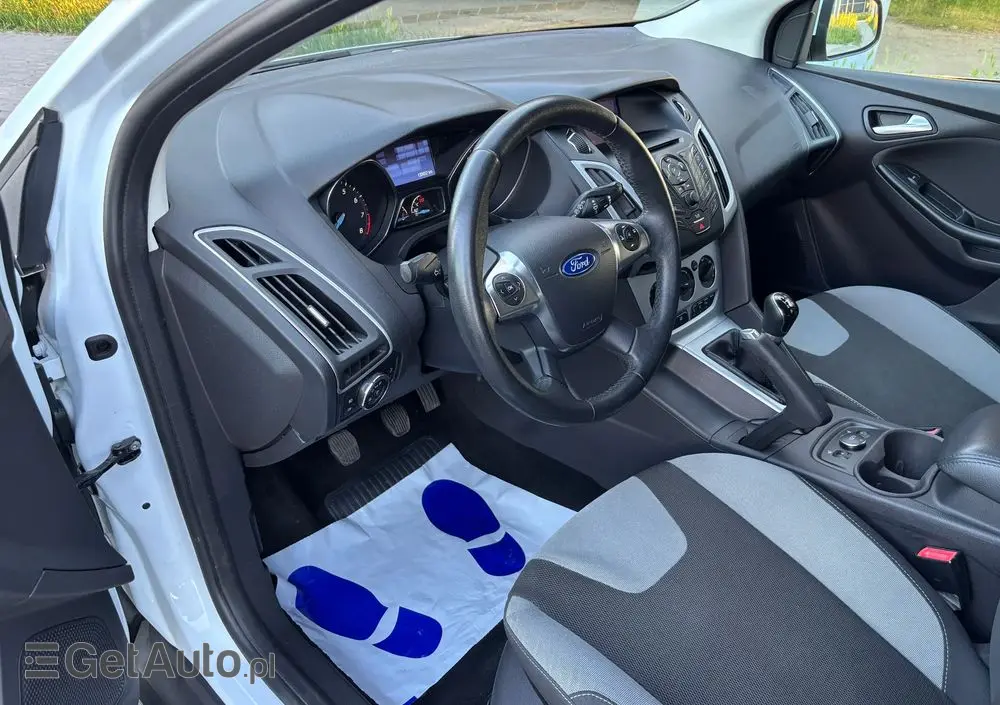 FORD Focus 1.0 EcoBoost Start-Stopp-System Ambiente