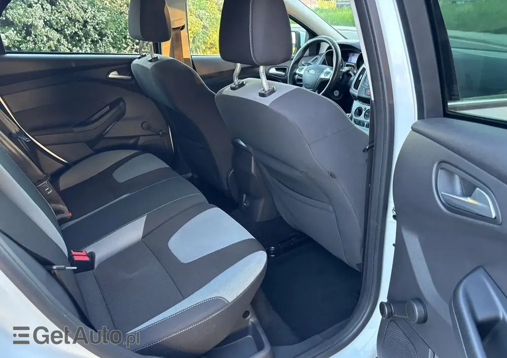 FORD Focus 1.0 EcoBoost Start-Stopp-System Ambiente