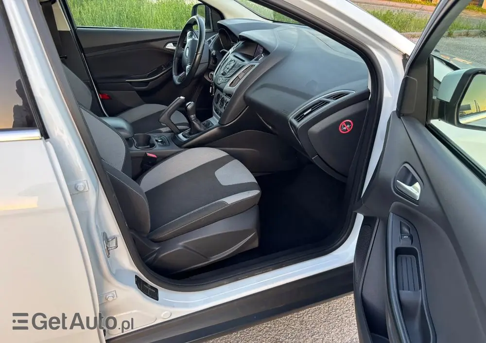 FORD Focus 1.0 EcoBoost Start-Stopp-System Ambiente