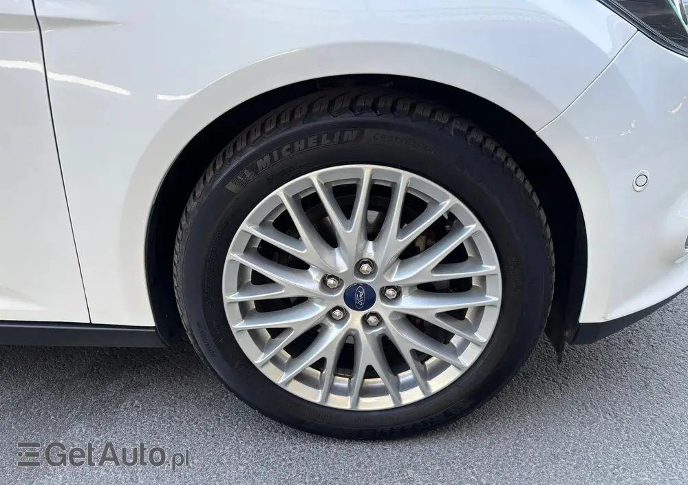 FORD Focus 1.0 EcoBoost Start-Stopp-System Ambiente