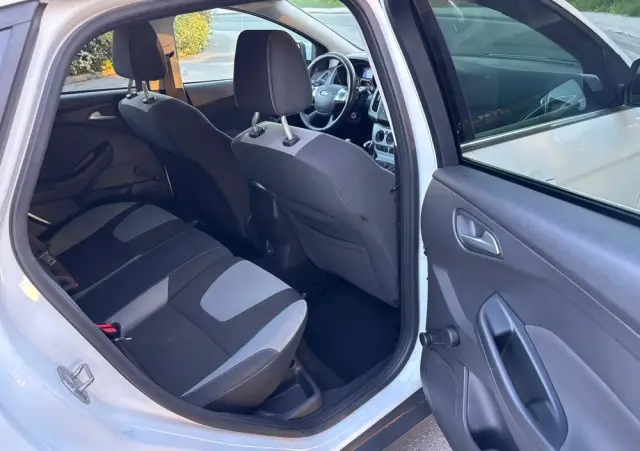 FORD Focus 1.0 EcoBoost Start-Stopp-System Ambiente
