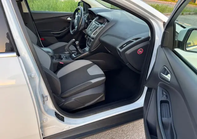 FORD Focus 1.0 EcoBoost Start-Stopp-System Ambiente