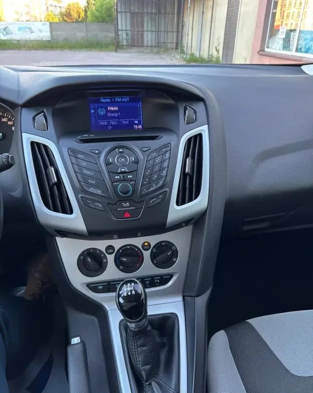FORD Focus 1.0 EcoBoost Start-Stopp-System Ambiente