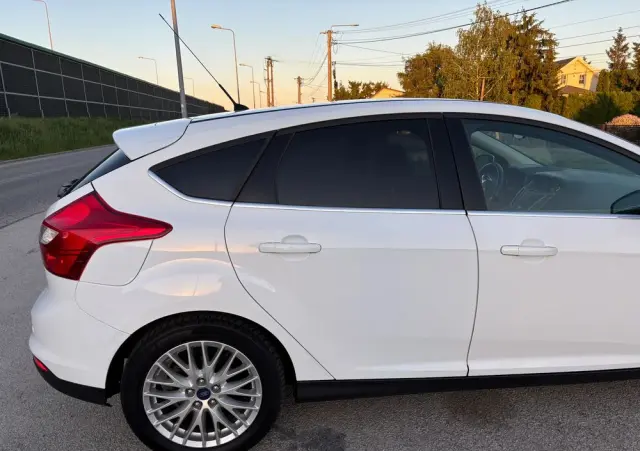 FORD Focus 1.0 EcoBoost Start-Stopp-System Ambiente