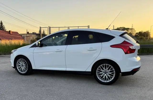 FORD Focus 1.0 EcoBoost Start-Stopp-System Ambiente